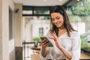 Should I Use Invoice Factoring or a Business Loan? A Complete Guide for Small Business Owners