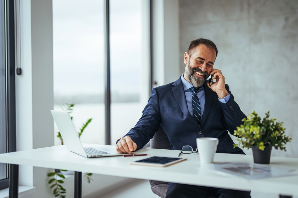 Growing Your Business but Running Out of Cash? 7 Ways to Improve Cash Flow Without Taking Out a Loan
